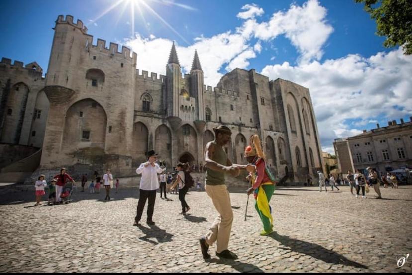 Lovely Avignon - Studio De Charme Plein Centre - Proche Palais Des Papes Apartment Exterior photo